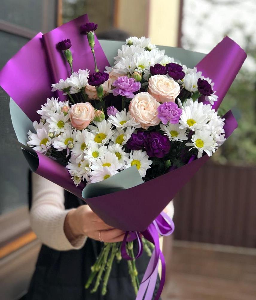 Букет цветов из: Хризантемы, Гвоздики и Розы в Пономаревка Оренбургская область