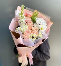 Букет цветов из:  Хризантемы и Розы в Пономаревка Оренбургская область