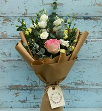 Букет цветов из:  Розы и Лизиантусы в Пономаревка Оренбургская область