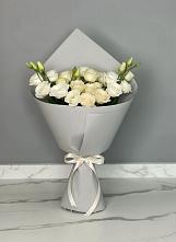 Букет цветов из:  Розы и Лизиантусы в Пономаревка Оренбургская область